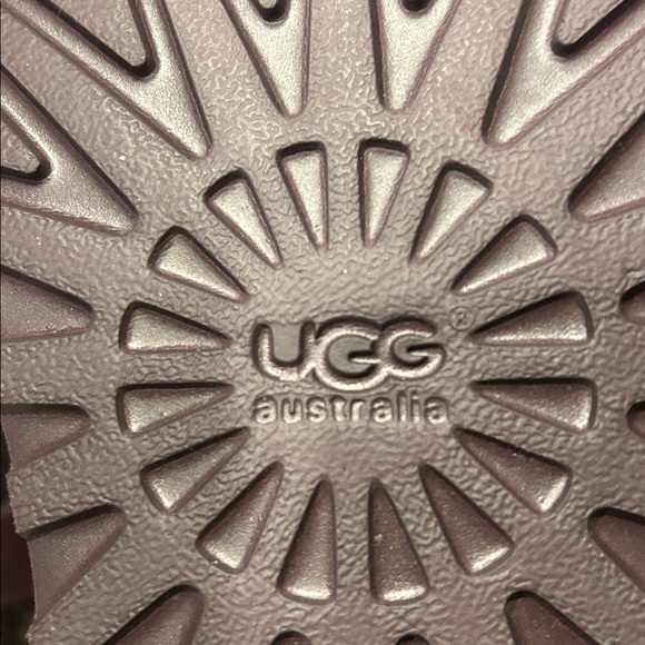 UGG Australia Cambridge Knit Suede Boots w/ Knit Cuff in Plum USA 8 Worn Once - Picture 11 of 13